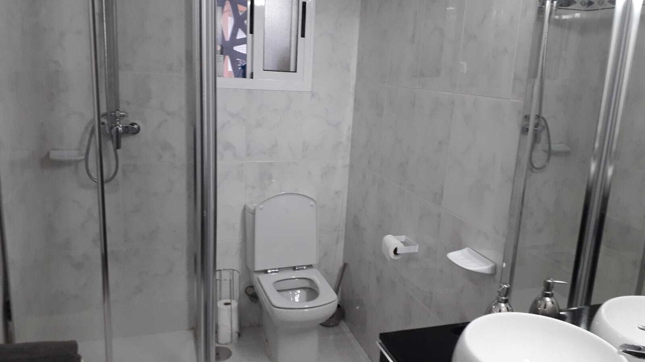 Photo of Bathroom in Benidorm Centro