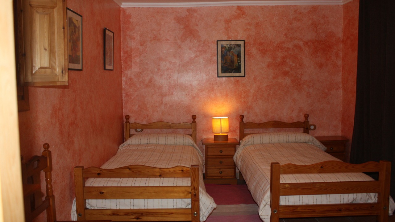 Photo of Bedroom in Angues