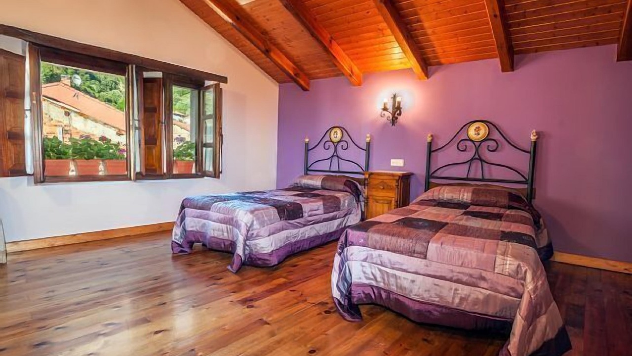 Photo of Bedroom in Santa Maria de Valdeon