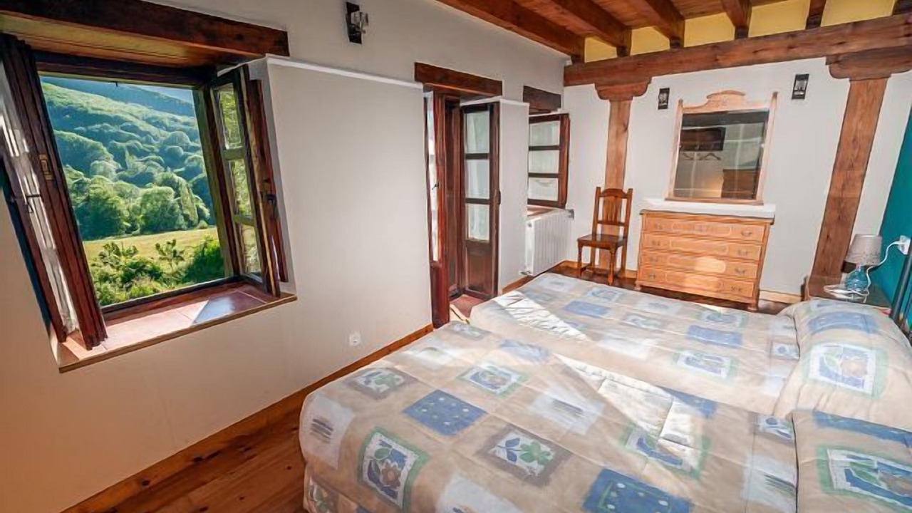 Photo of Bedroom in Santa Maria de Valdeon