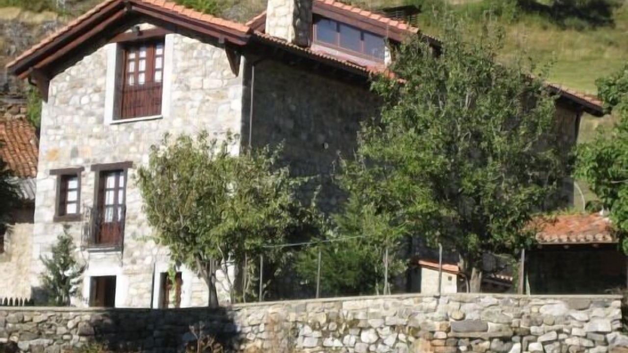 Photo of Outdoor in Santa Maria de Valdeon