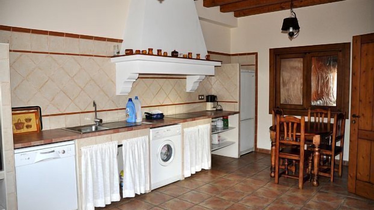 Photo of Kitchen in Pradena