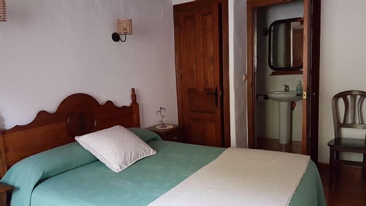 Photo of Bedroom in Penamellera Alta