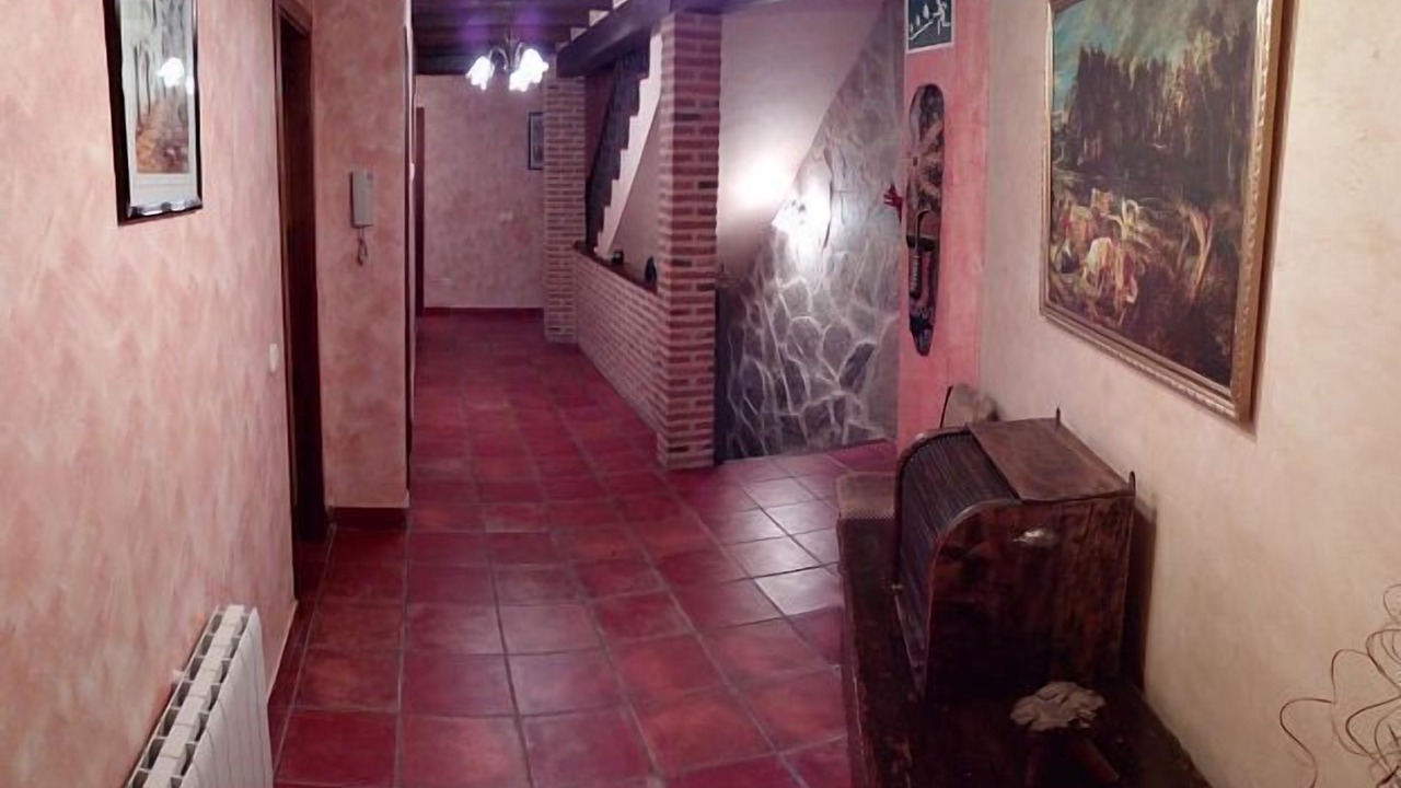 Photo of Others in Velilla