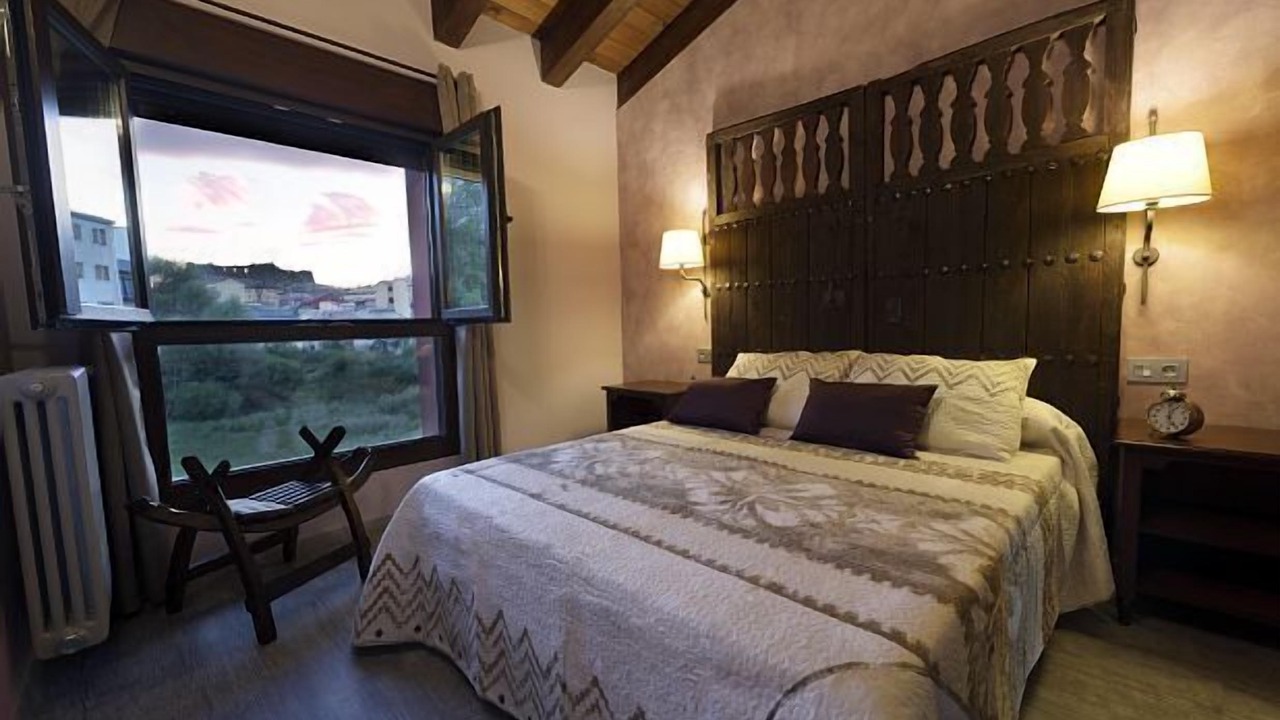 Photo of Bedroom in San Leonardo de Yague