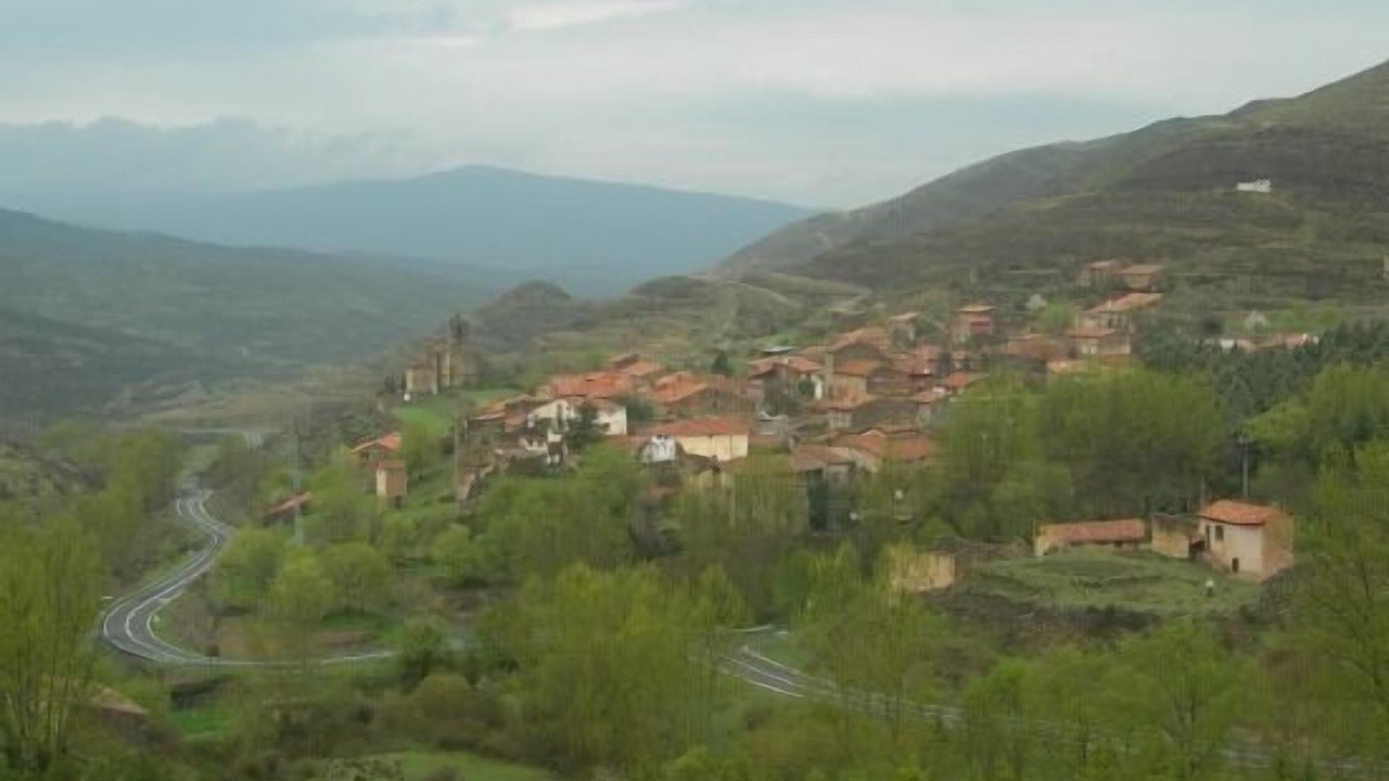 Photo of Others in Navalsaz