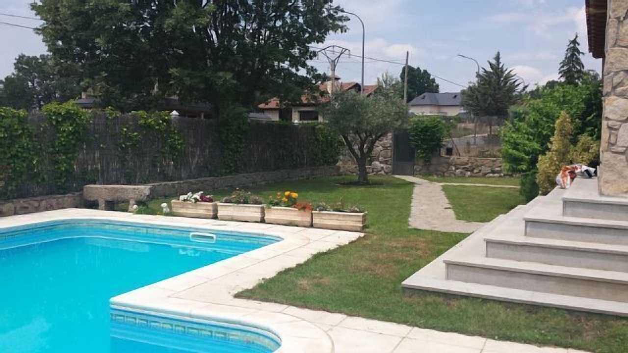 Photo of Outdoor in Las Navas Del Marques