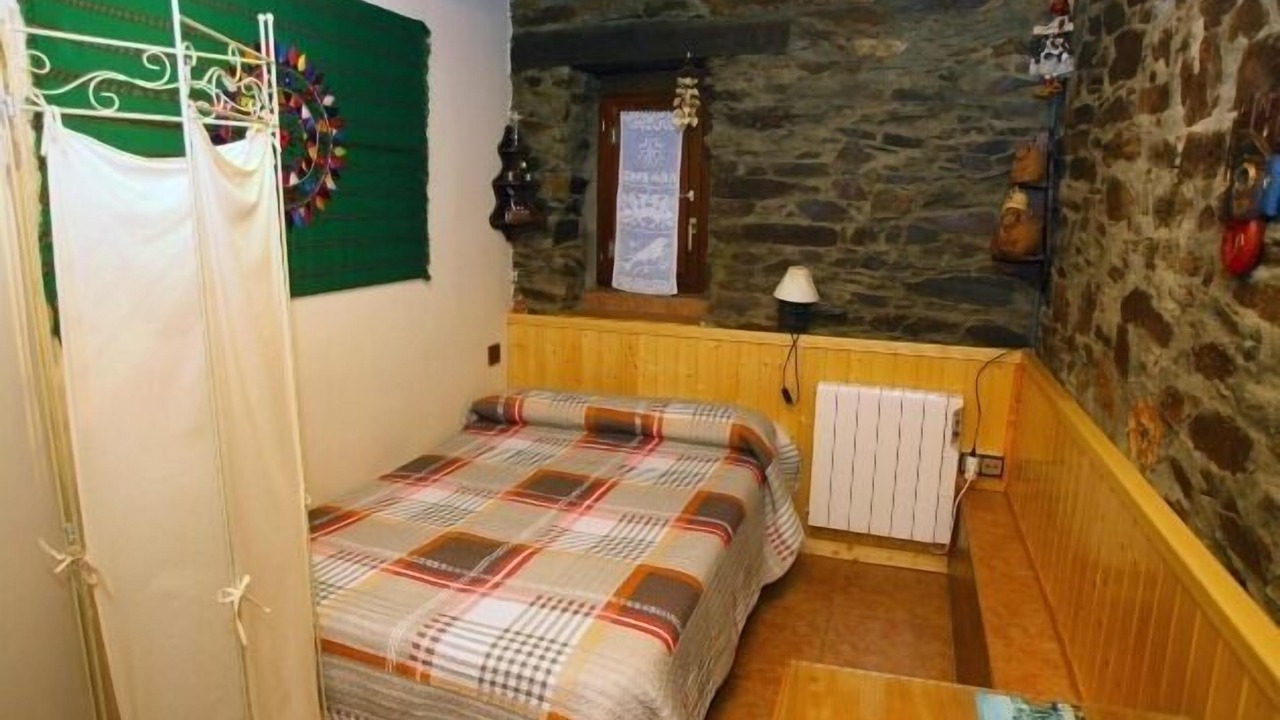 Photo of Bedroom in San Cristobal de Valdueza