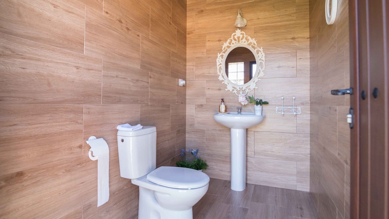 Photo of Bathroom in Fuenlabrada de los Montes