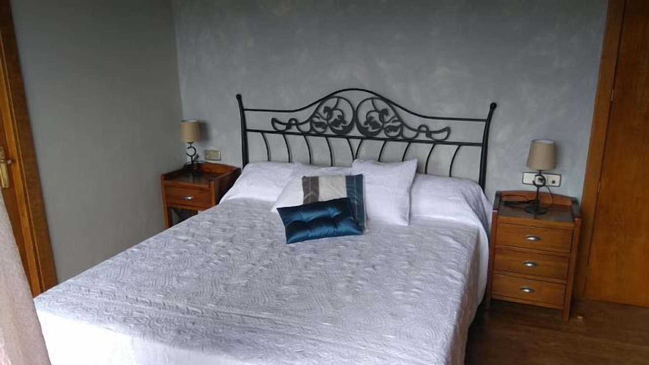 Photo of Bedroom in Erdo