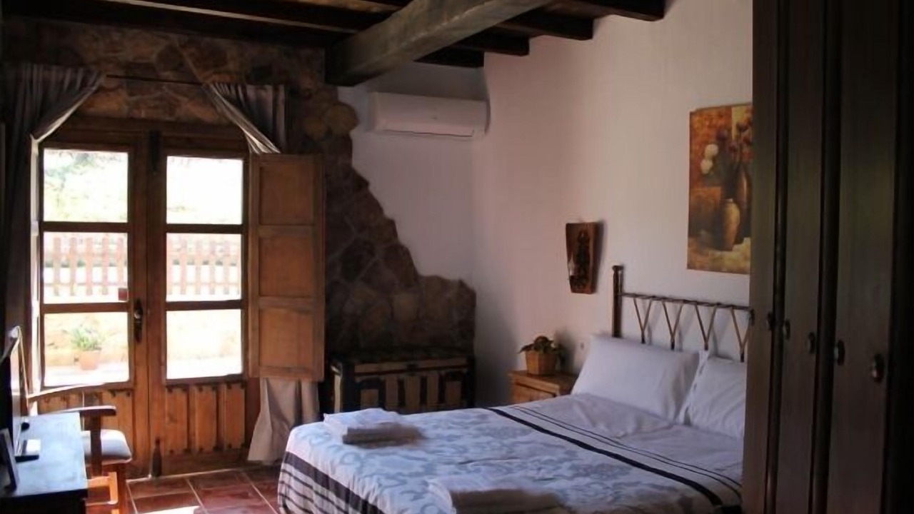 Photo of Bedroom in Casas del Castanar