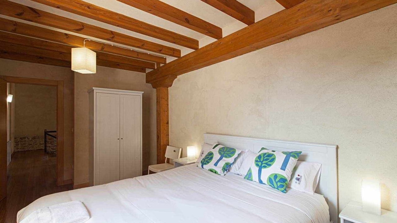 Photo of Bedroom in Villallano