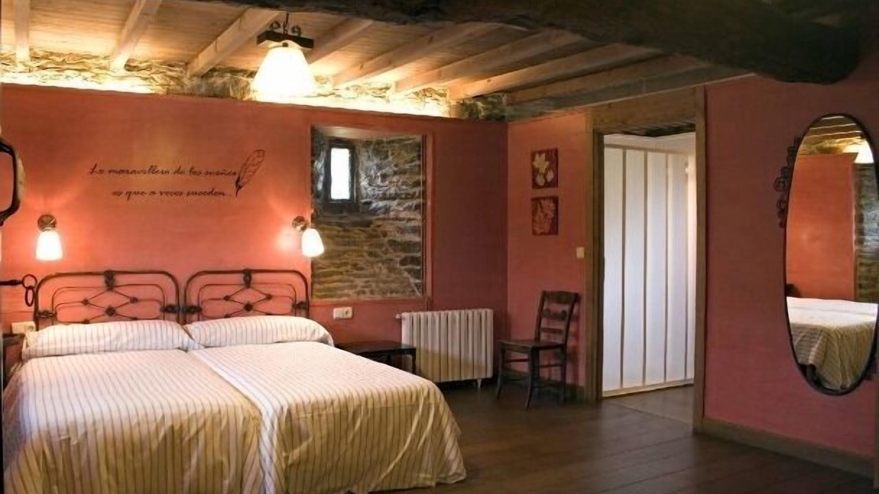 Photo of Bedroom in Manon