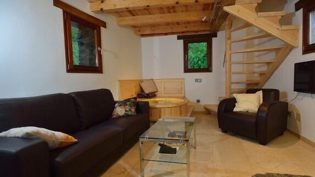 Photo of Livingroom in Badain