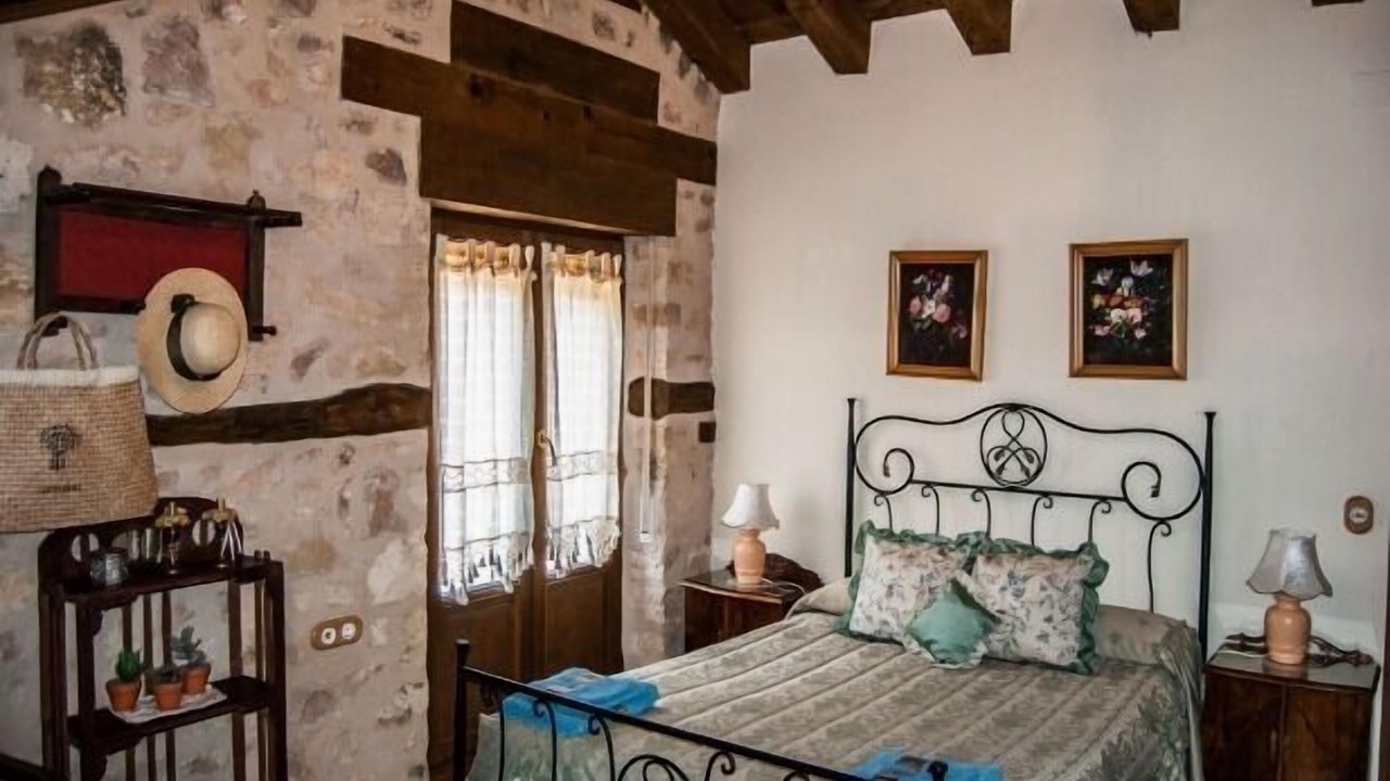 Photo of Bedroom in Caballar