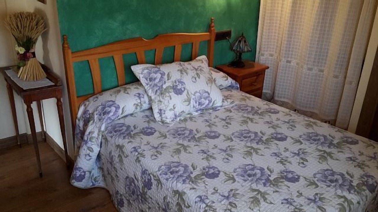 Photo of Bedroom in Mozoncillo de Juarros