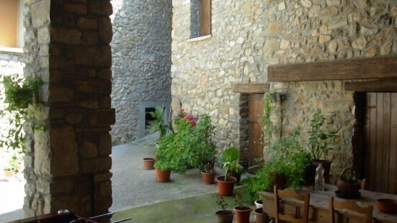 Photo of Outdoor in Samitier