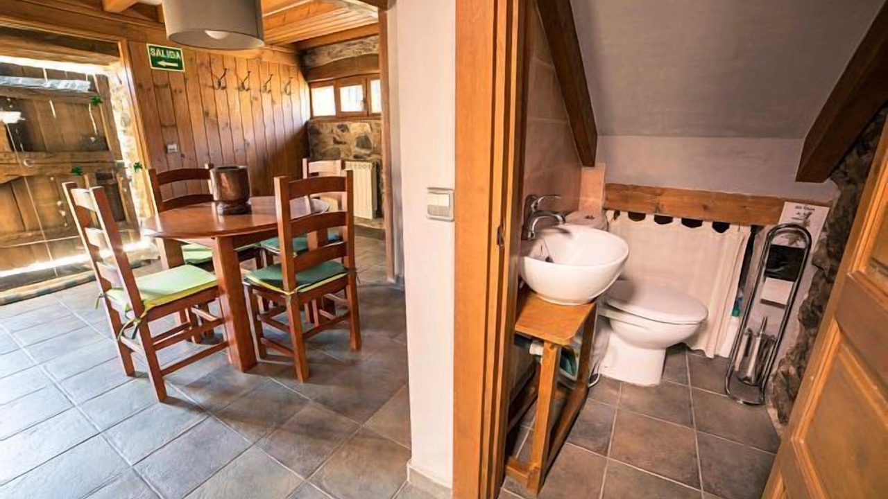 Photo of Bathroom in Poyales