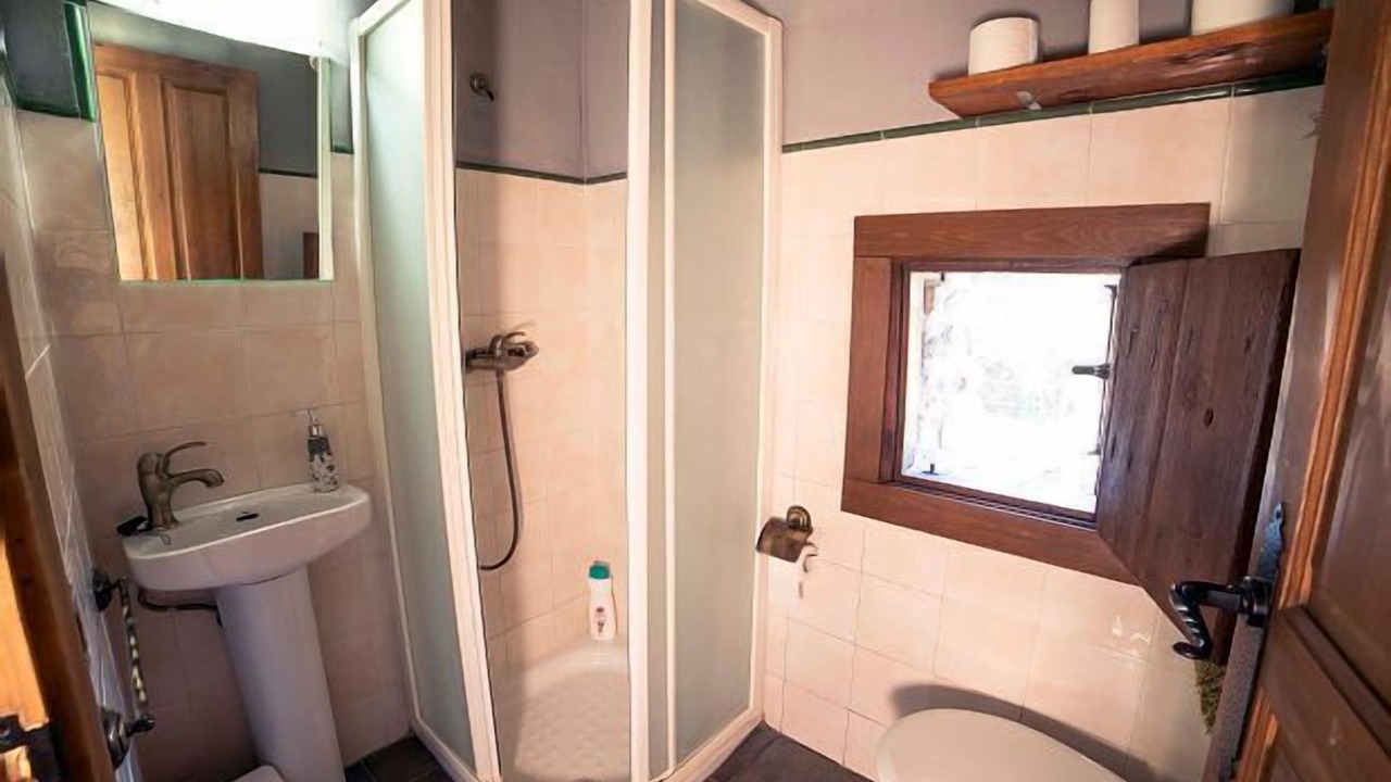 Photo of Bathroom in Poyales