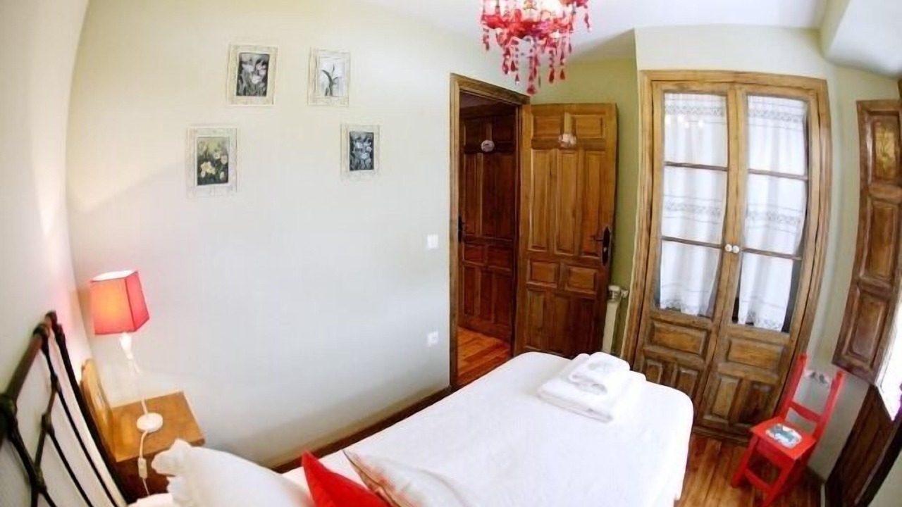 Photo of Bedroom in Pradena