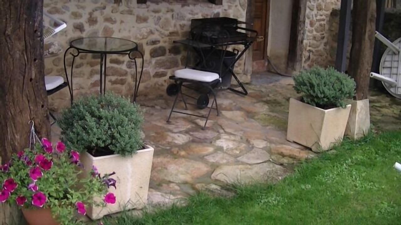 Photo of Patio Balcony in Roscales de la Pena