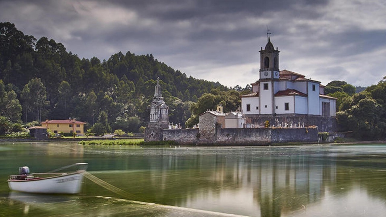 Photo of Others in Llanes