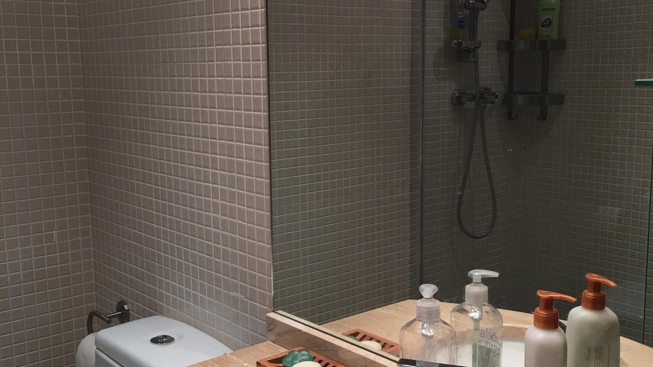 Photo of Bathroom in Aravell