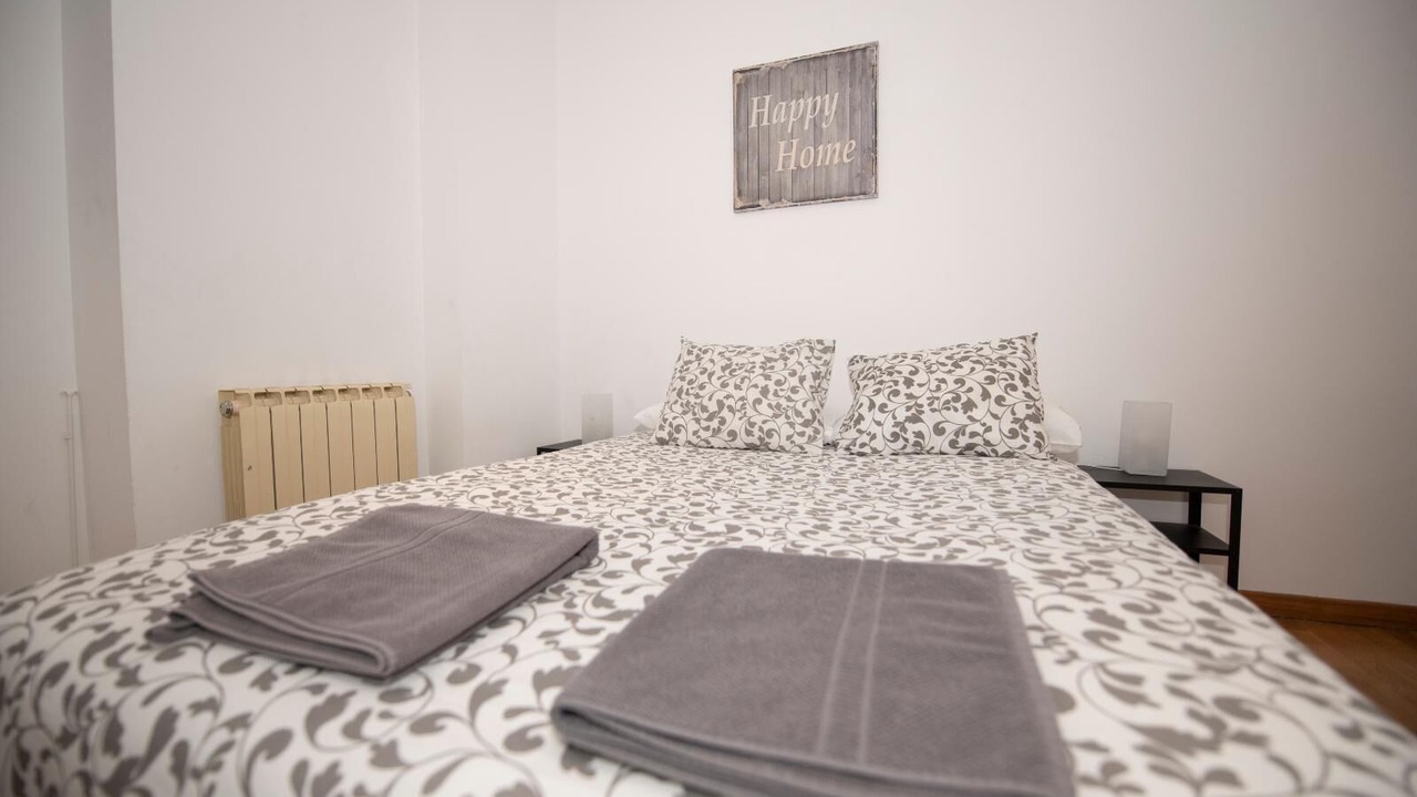 Photo of Bedroom in Valladolid City Centre