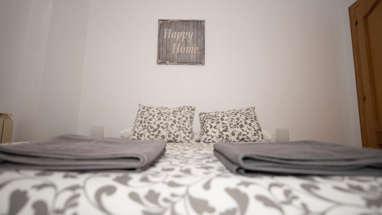 Photo of Bedroom in Valladolid City Centre