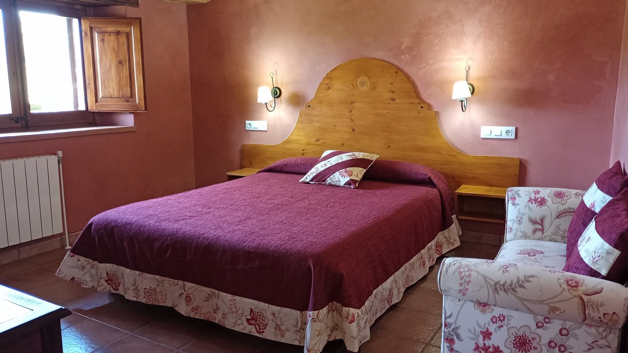 Photo of Bedroom in Pinell de Solsones
