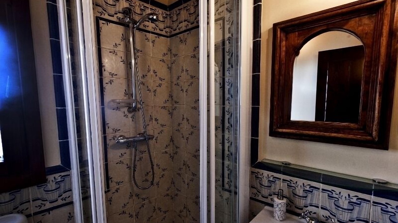 Photo of Bathroom in Nalda