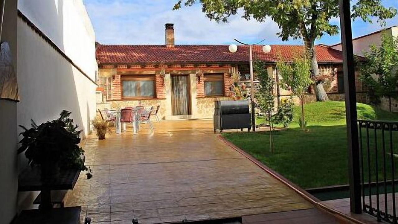 Photo of Outdoor in Cuellar
