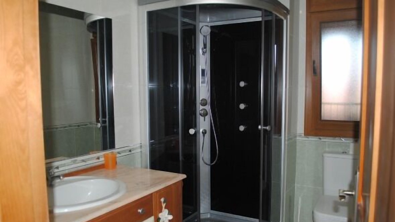 Photo of Bathroom in Cuellar