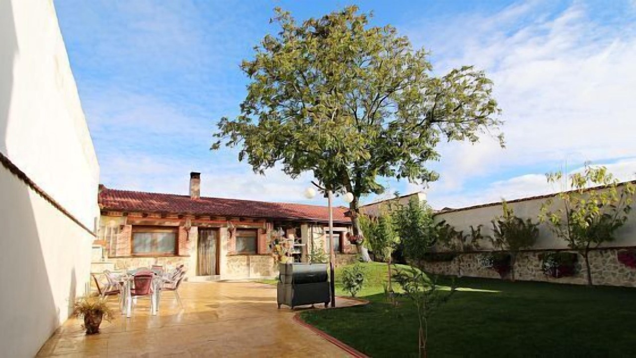 Photo of Outdoor in Cuellar