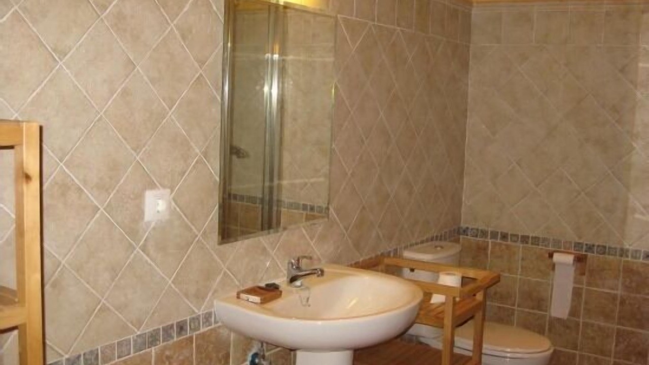 Photo of Bathroom in Navaluenga
