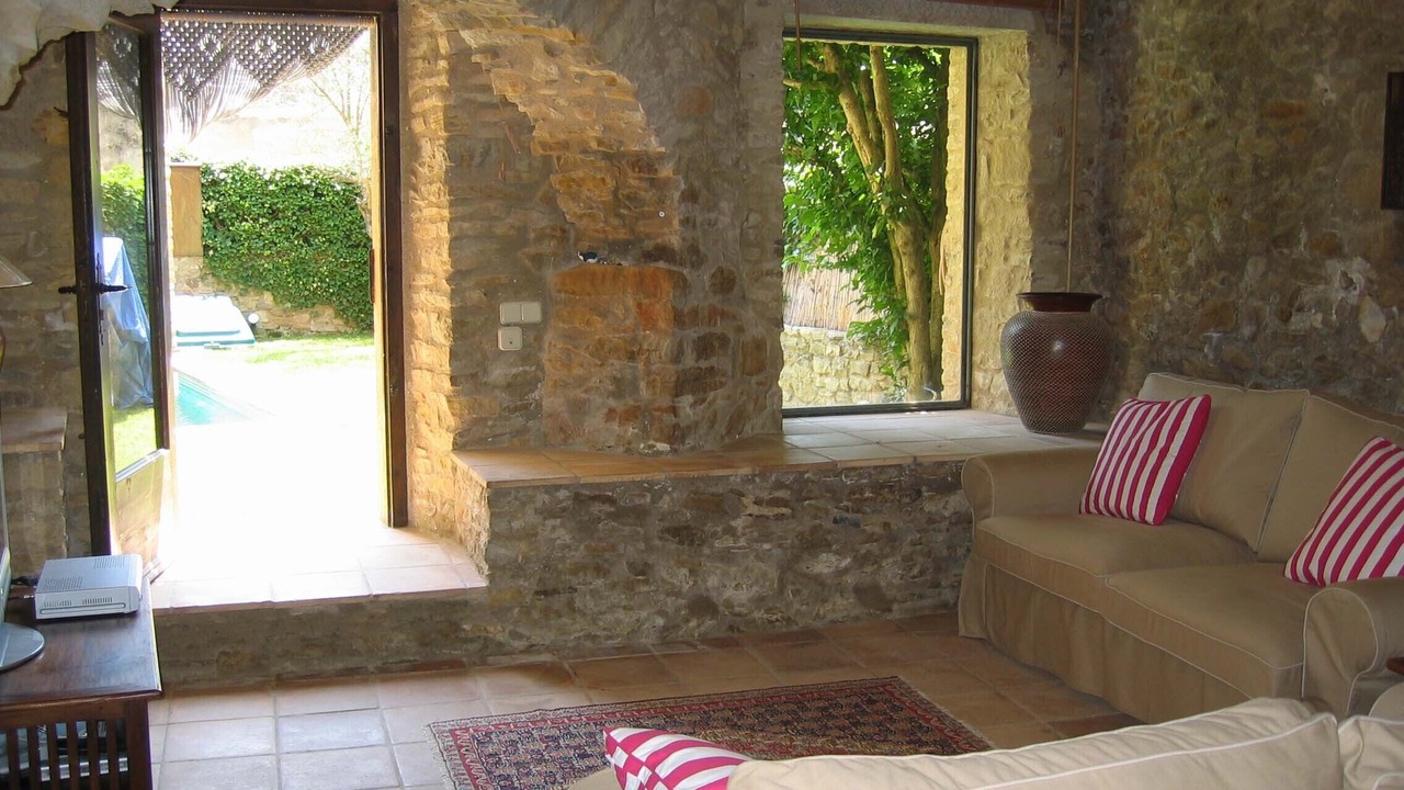 Photo of Outdoor in Peratallada