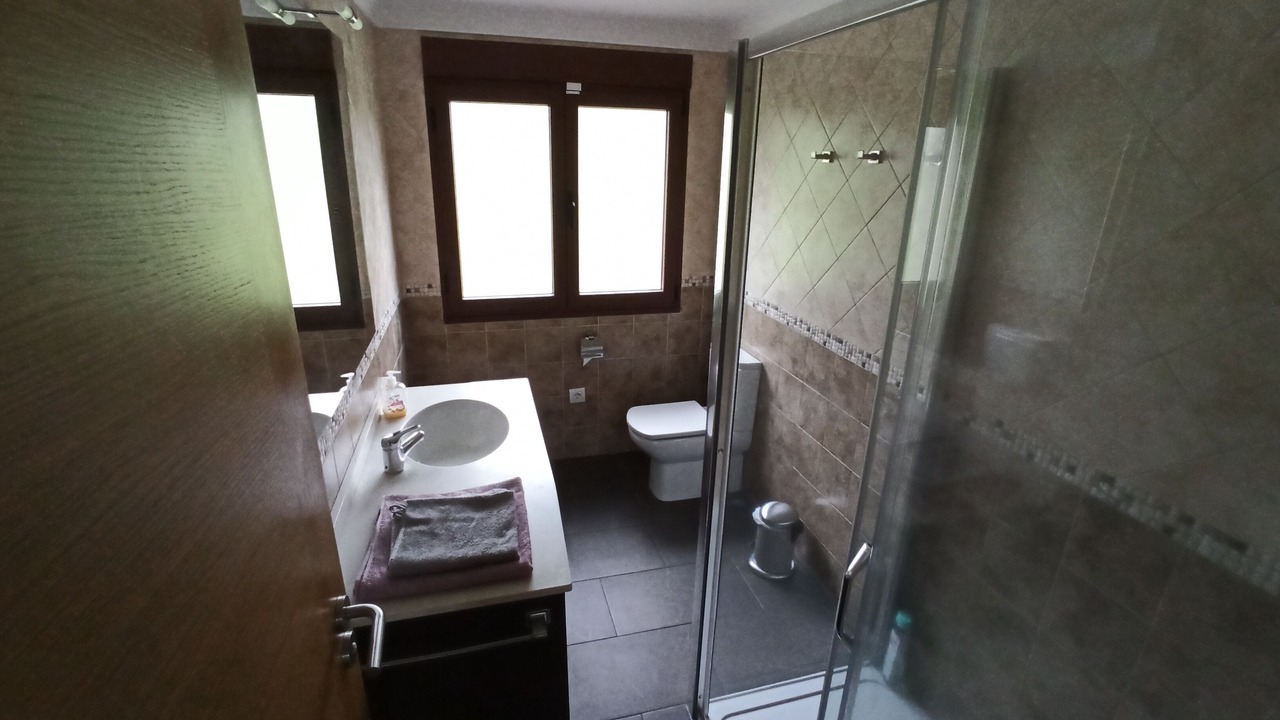 Photo of Bathroom in Betanzos
