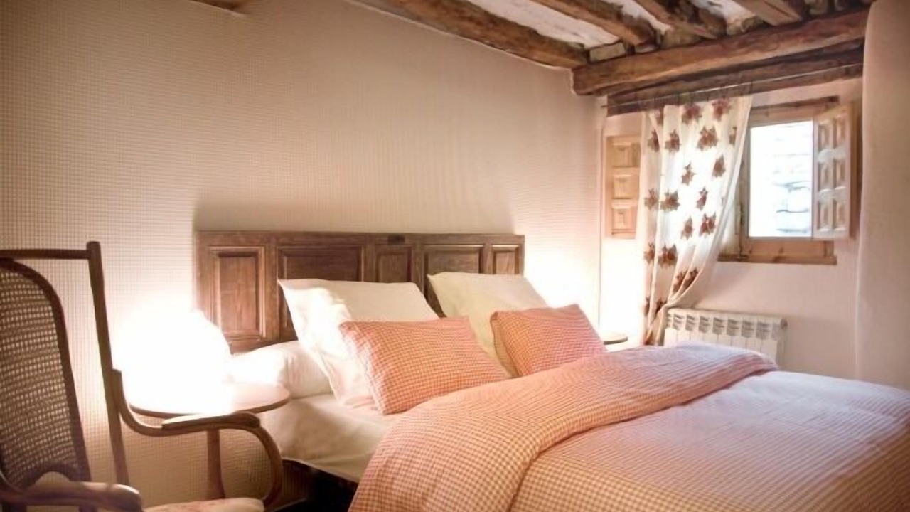 Photo of Bedroom in Navalsaz