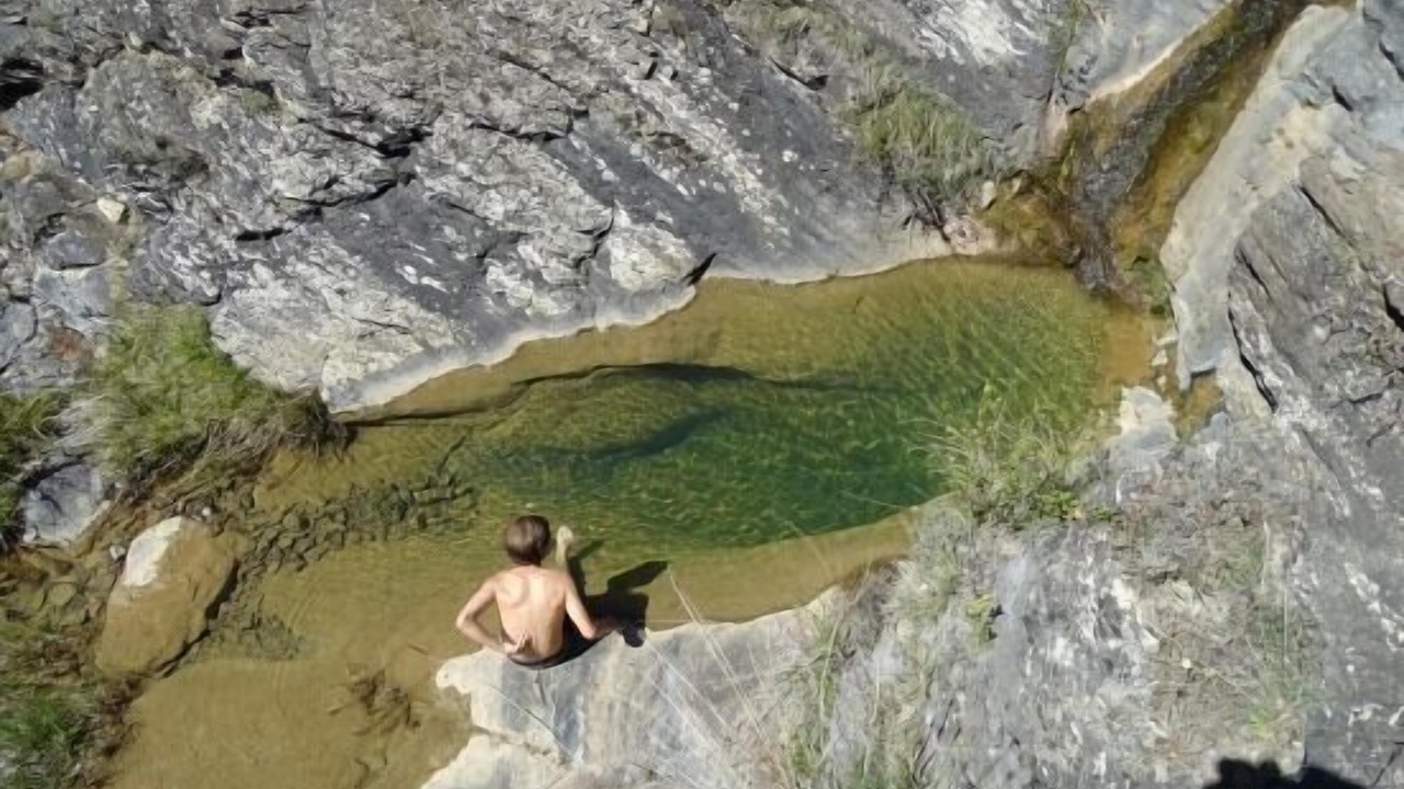 Photo of Outdoor in Navalsaz