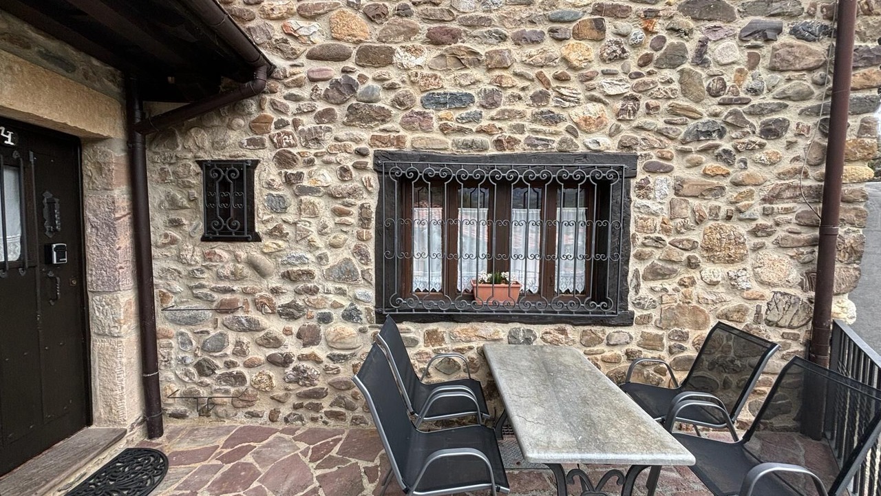 Photo of Outdoor in Aliezo