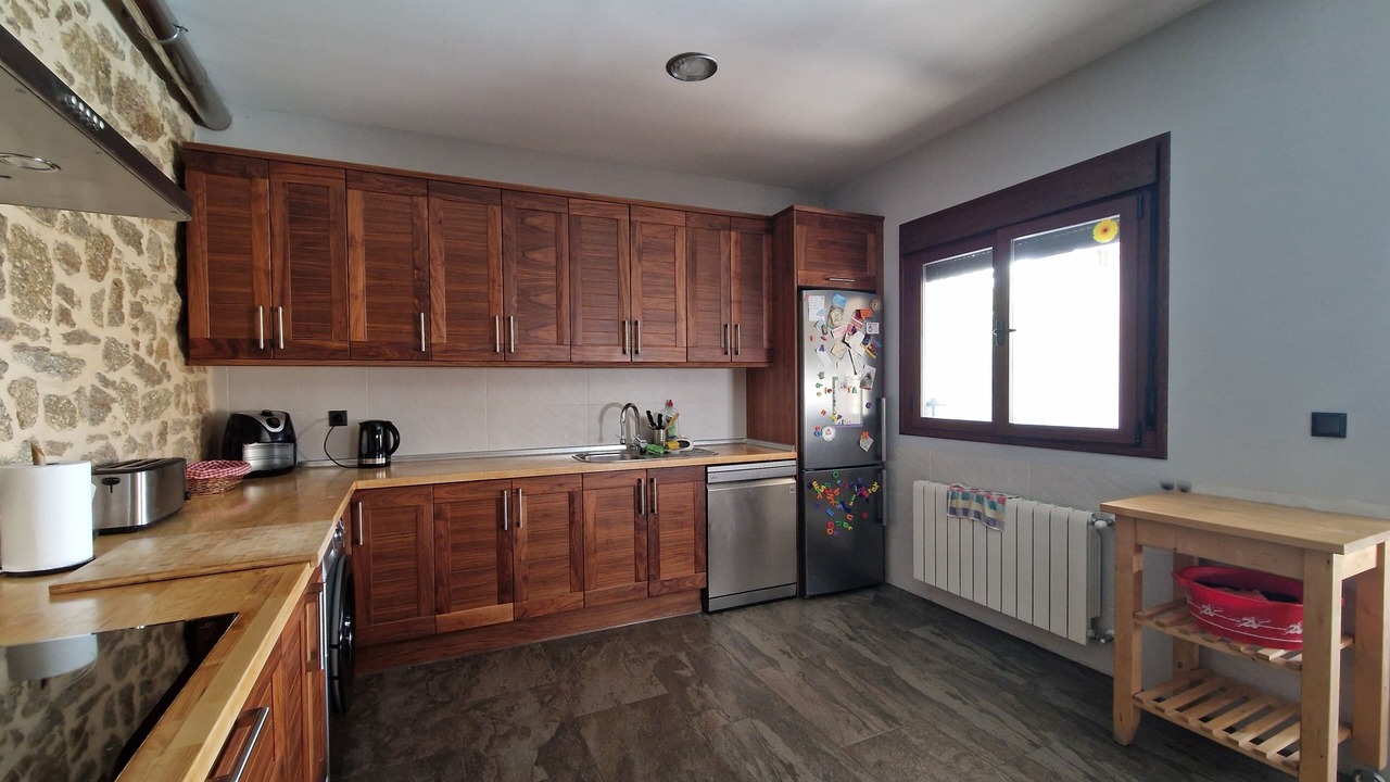 Photo of Kitchen in Viandar de la Vera
