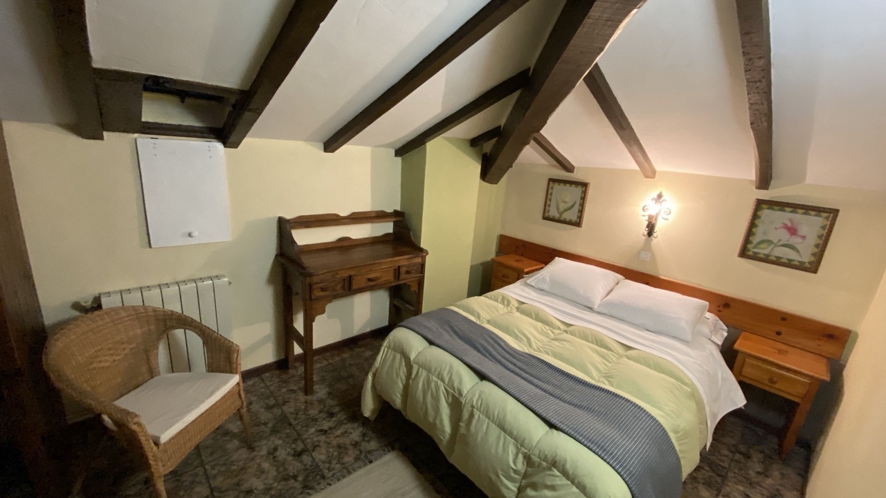 Photo of Bedroom in Aliezo