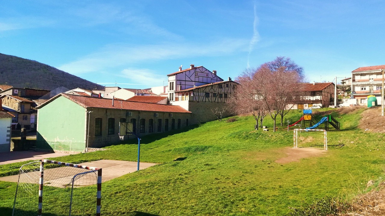 Photo of Others in Santibanez de la Sierra
