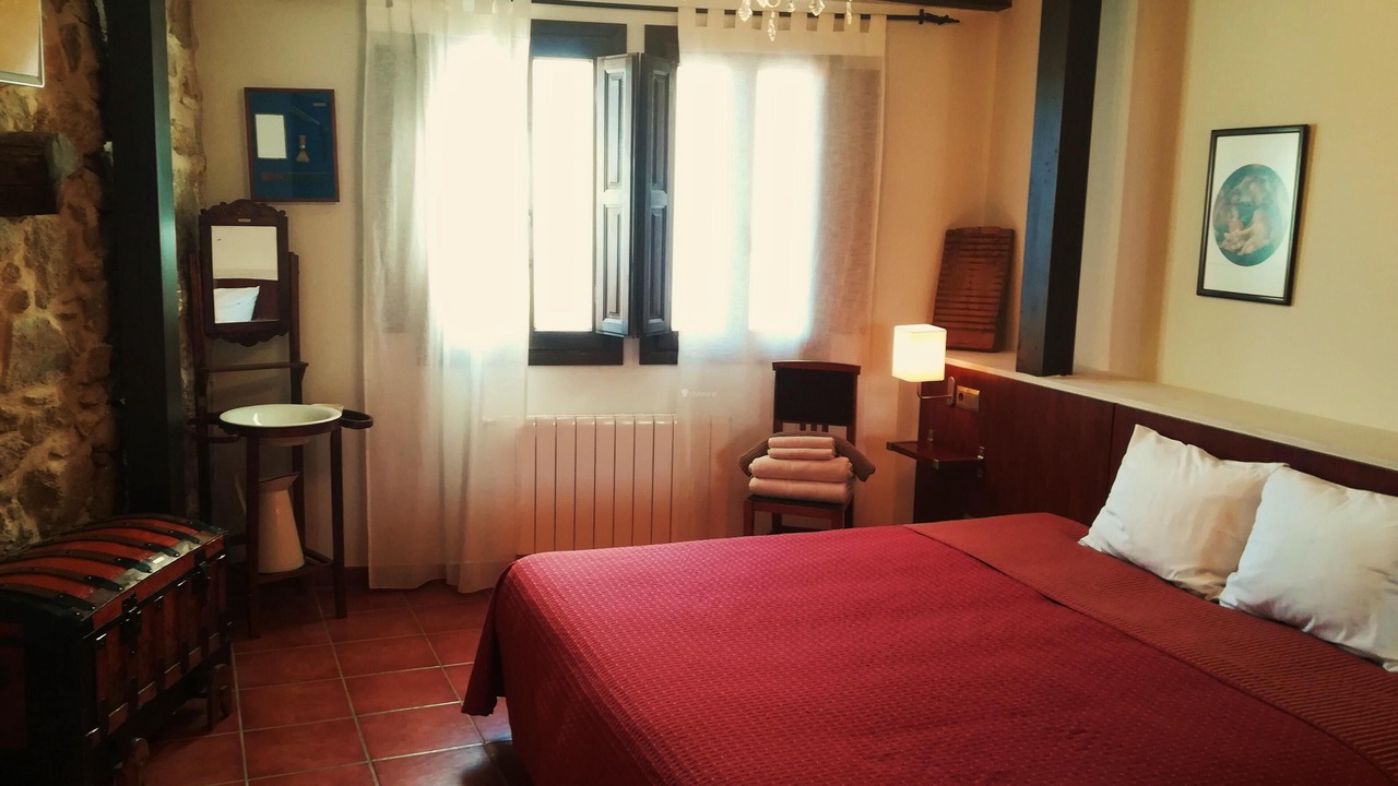 Photo of Bedroom in Santibanez de la Sierra