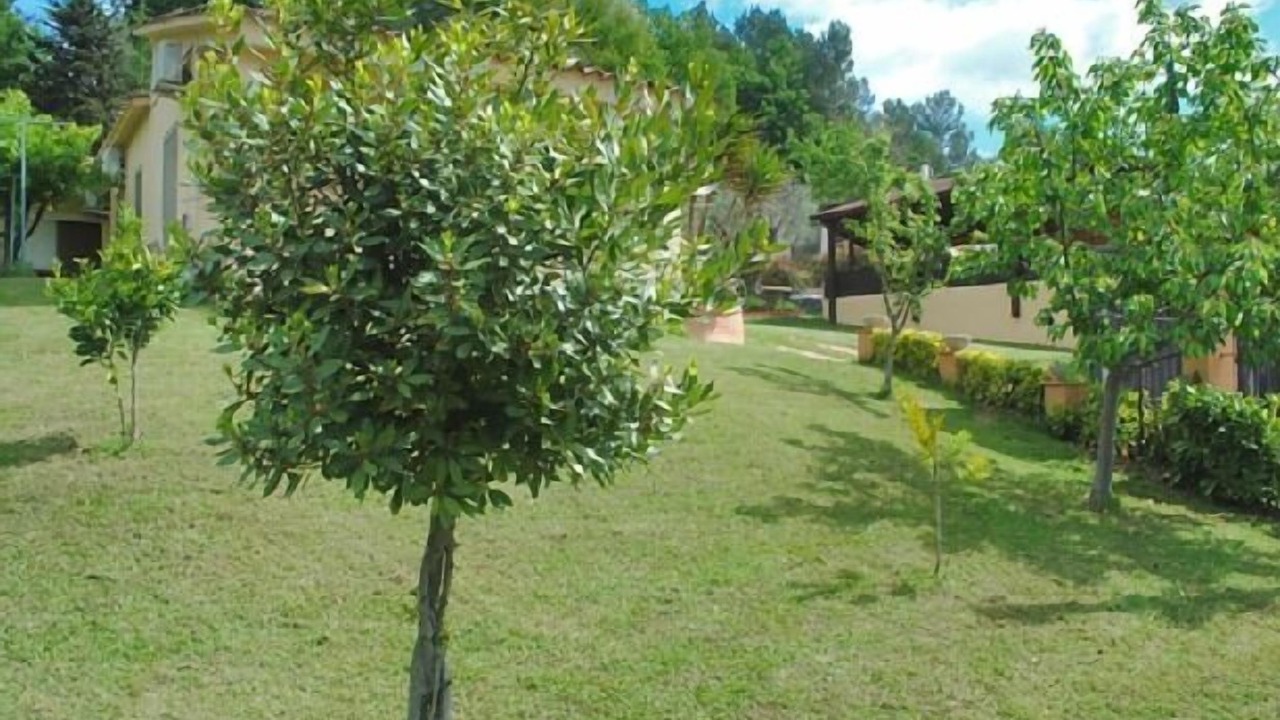 Photo of Outdoor in Pujarnol