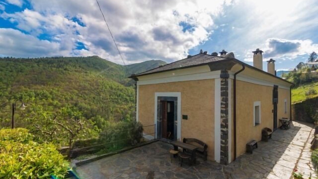 Photo of Outdoor in Prelo