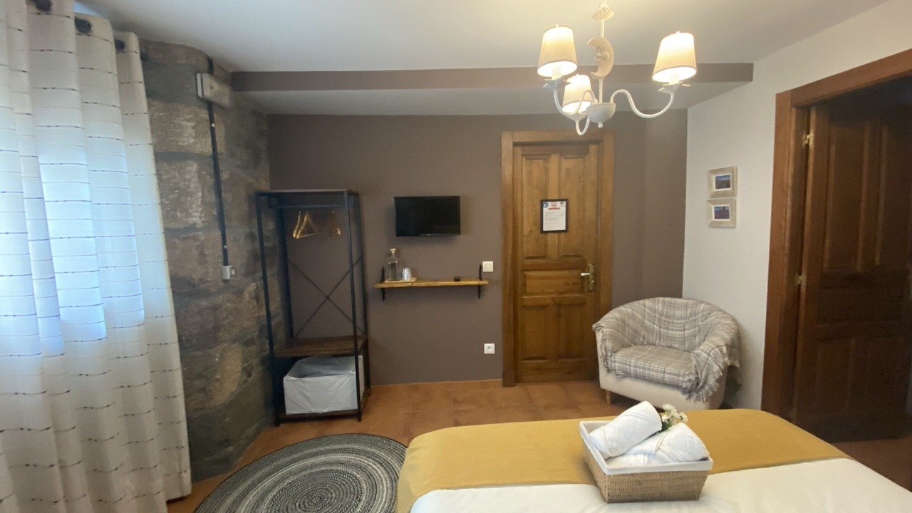 Photo of Bedroom in Molinaseca