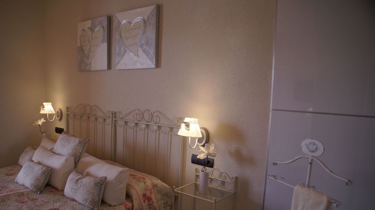 Photo of Bedroom in Chillon
