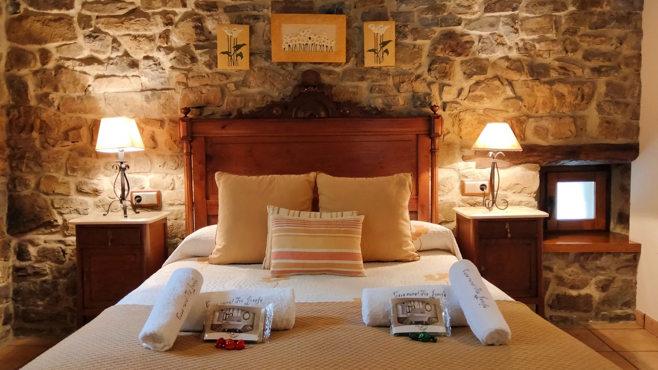 Photo of Bedroom in Potes