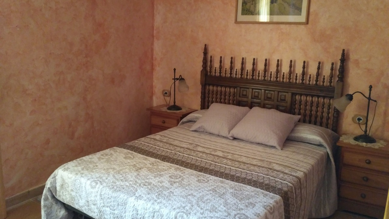 Photo of Bedroom in Angues